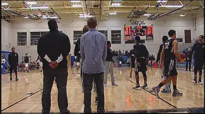 Thumbnail image for Boys Basketball Roseville v. Forest Lake 1.15.16
