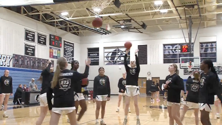 Thumbnail image for Girls Basketball Roseville vs East Ridge 2-20-26