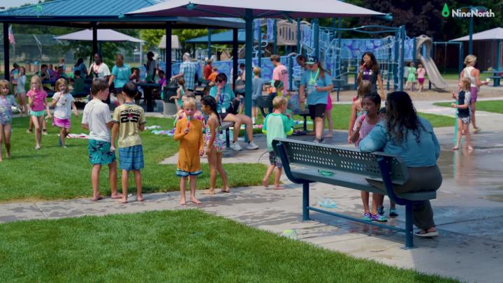 Thumbnail image for Mounds View Popsicles in the Park 2026